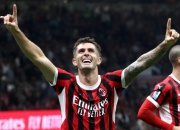 米兰体育入口-意甲豪门再战，球迷热情高涨