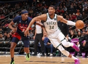 米兰真人-雄鹿横扫篮网，字母哥领军取得胜利