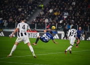 ac米兰体育官网-尤文图斯客场逆转马赛，晋级四强