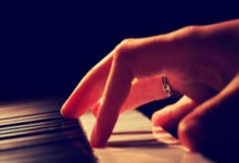 milan.com-西甲魔幻夜！英格兰逆袭哈兰德帽子戏法，95分钟绝杀引爆世纪争议