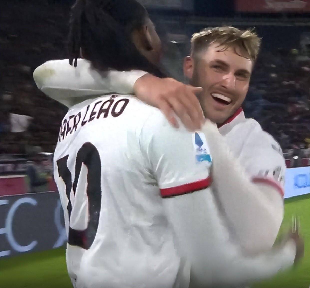 AC米兰主场不敌对手，遭遇连败