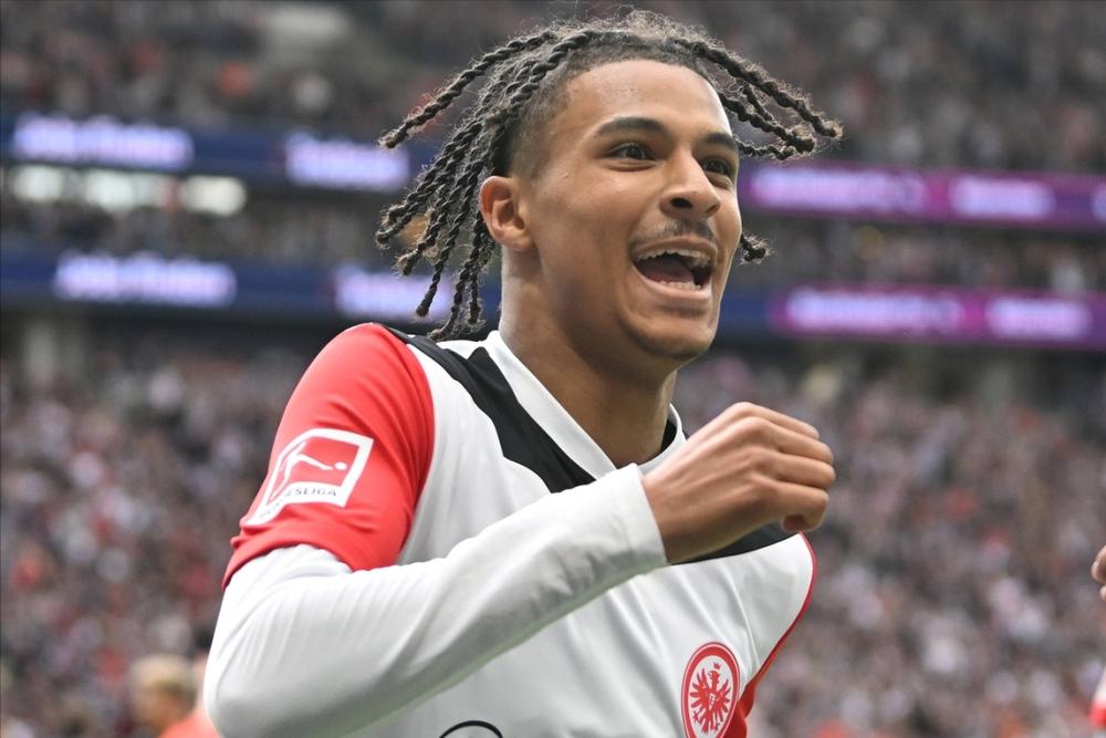 法兰克福大胜，士气高涨备战下轮