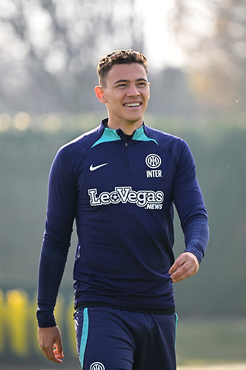 阿尔巴尼亚队在欧预赛中追求胜利