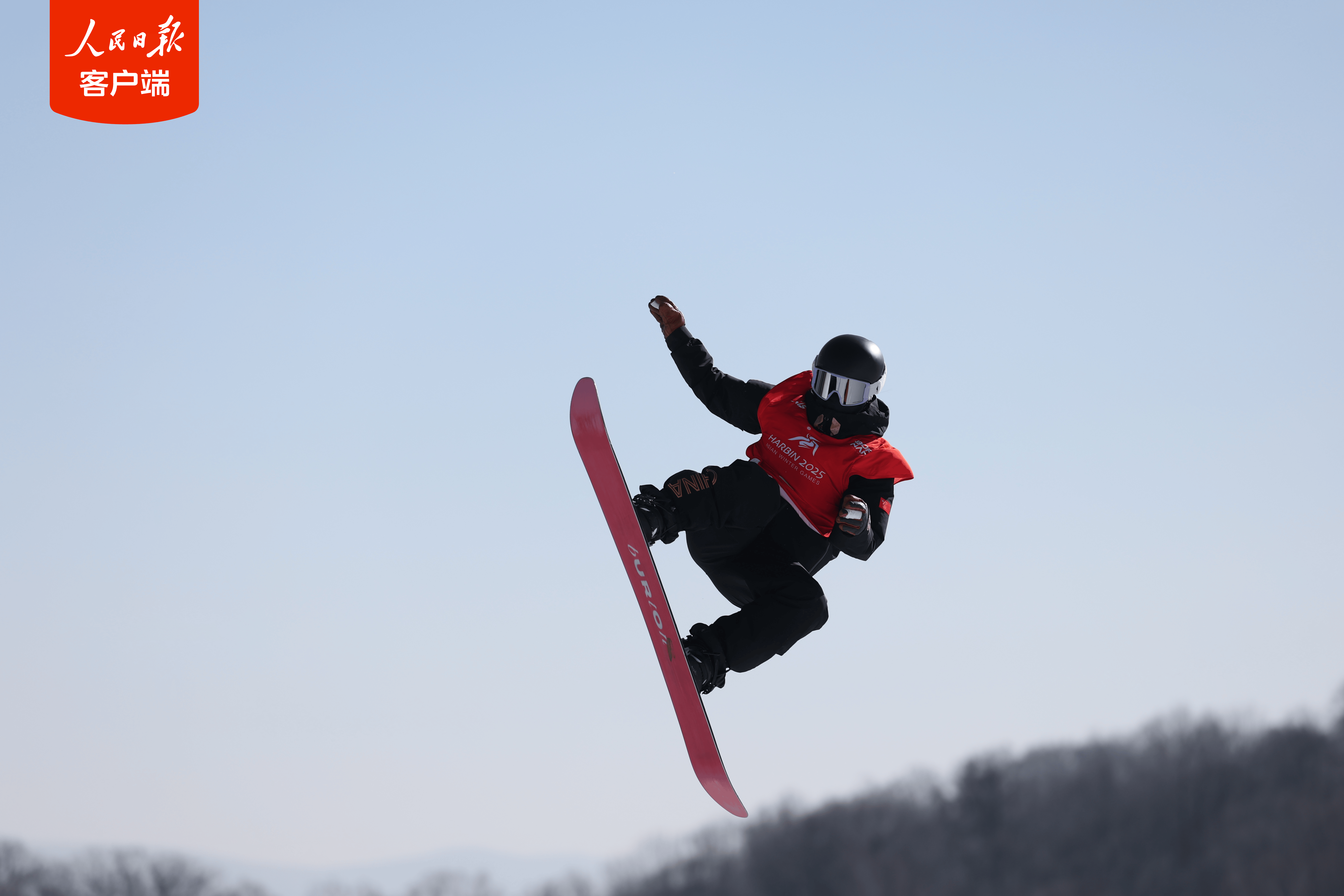 斯洛文尼亚滑雪选手勇夺金牌 斯洛文尼亚滑雪选手勇夺金牌