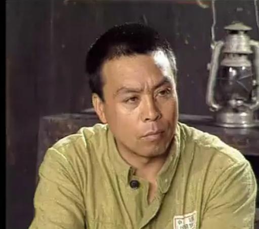 黄龙套上新战袍，雷霆之势摧枯拉朽