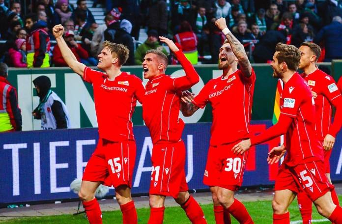 关于云达不莱梅与勒沃库森大战，双方各有进退的信息