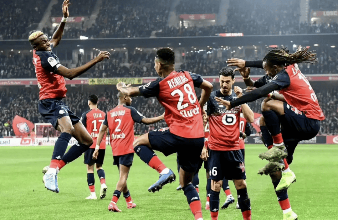 勒沃库森大胜不来梅，稳固德甲前四位置，实力证明不容小觑的简单介绍