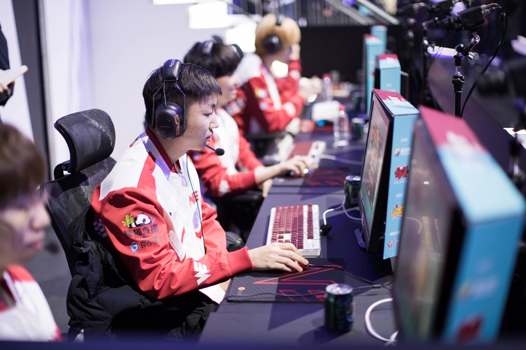 JDGaming力克FLY，Oner制霸全场