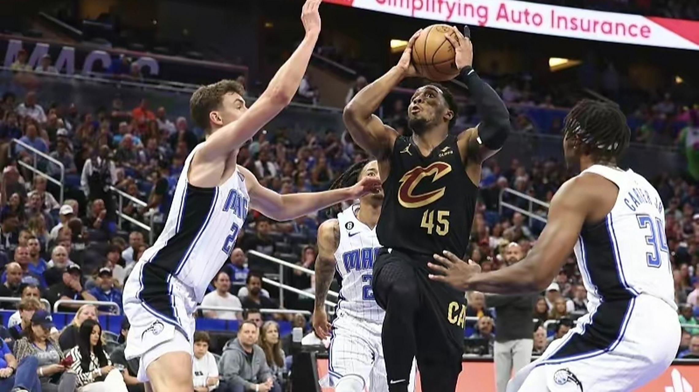 热火客场击败魔术，东部前八牢固