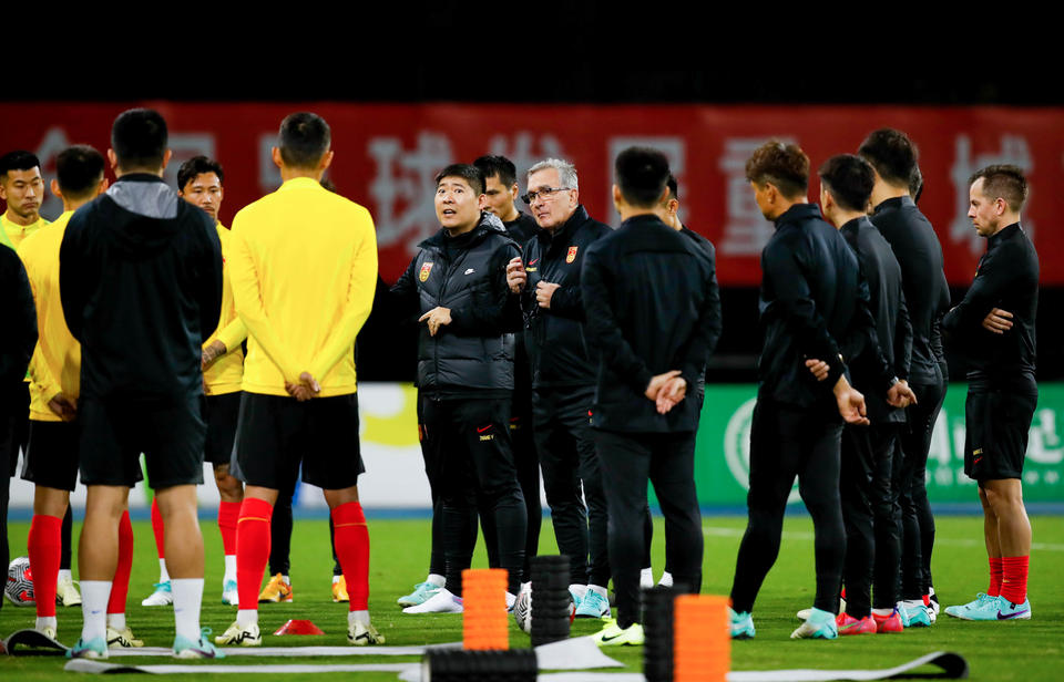 国足备战世预赛：里皮强调技战术配合，力争取得好成绩的简单介绍