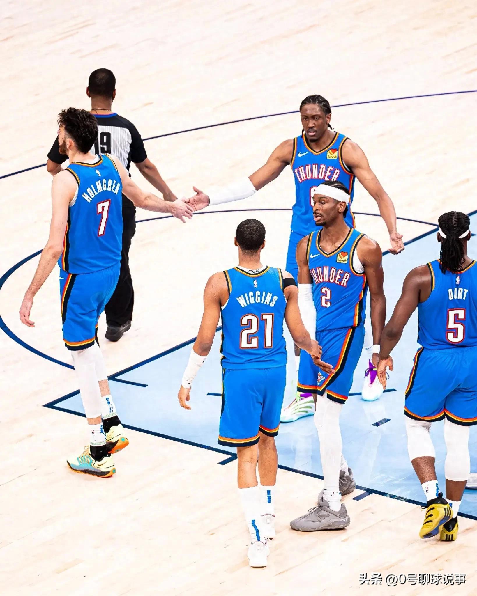 快船大胜灰熊,哈雷尔10篮板的简单介绍 快船大胜灰熊,哈雷尔10篮板的简单介绍