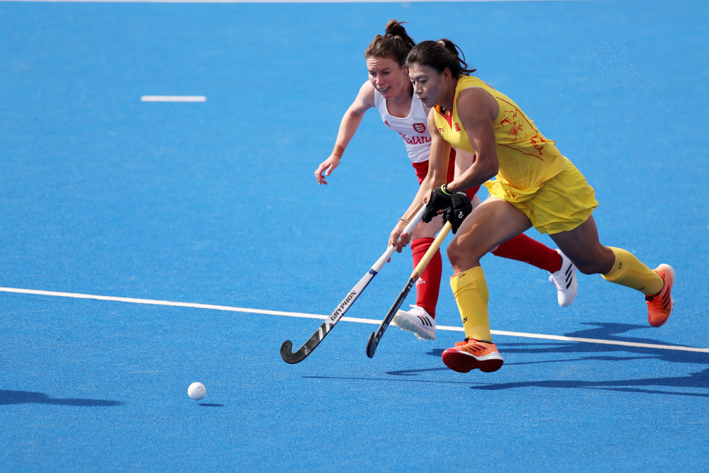 英格兰队险胜中国队，奥恰洛夫刷新纪录的简单介绍